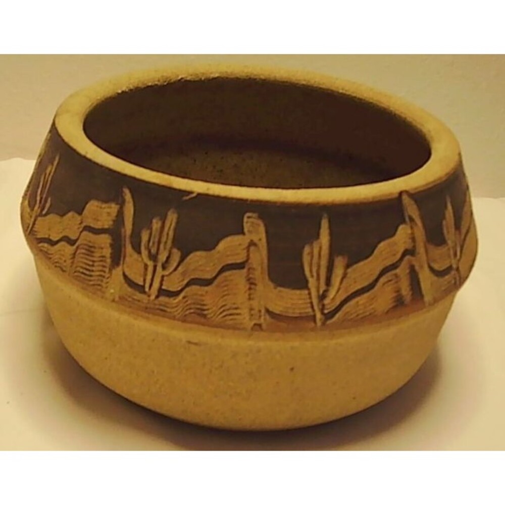 7" Diameter Southwestern Style Desert Pot Coalville Pottery Utah 2.75" Deep